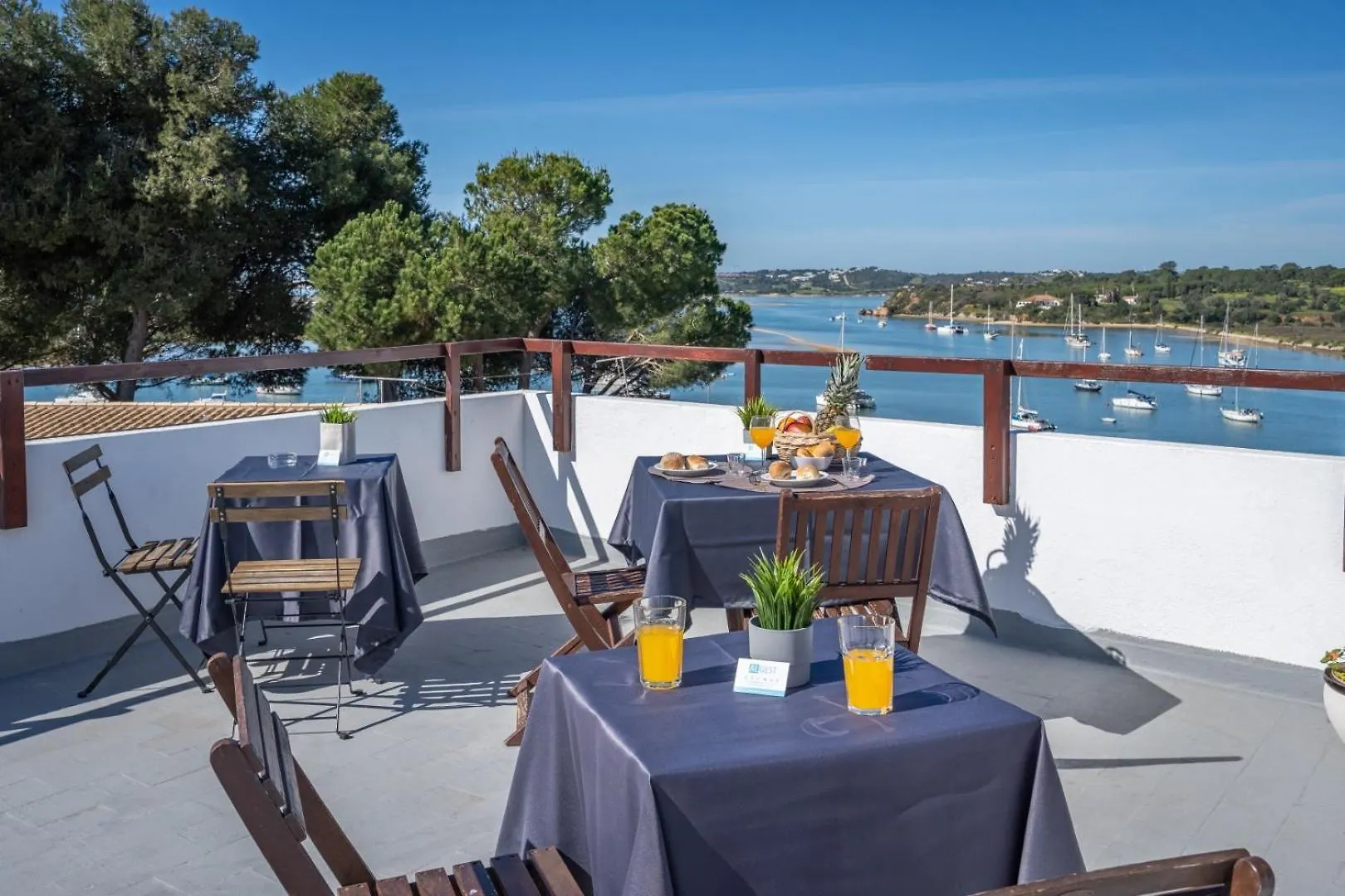 Ria Guest House Alvor